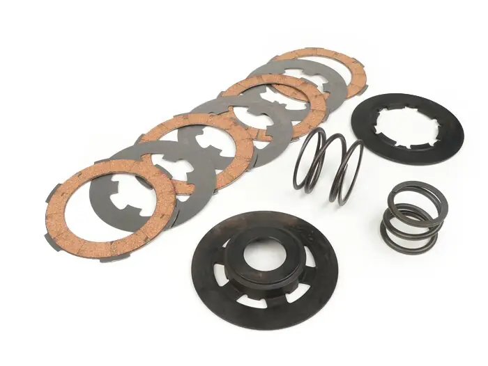 Kit embrayage -POLINI Double Spring- Vespa Smallframe V50, V90, SS50, SS90, PV125, ET3, PK50, PK80, PK50 S, PK80 S, PK125 S, PK50 XL, PK125 XL, ETS, PK50 HP, PK50 SS - 4 disques d’embrayage garnis Newfren Haute Qualité