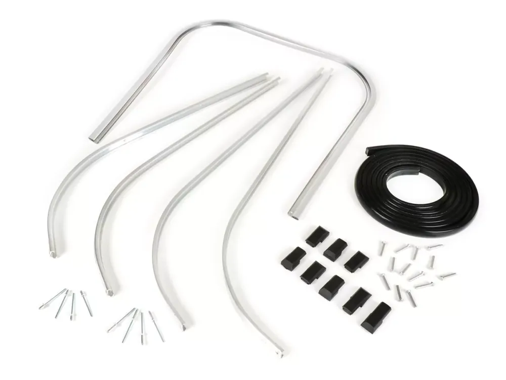 Vente Flash Entourage de tablier avec kit baguettes de plancher -BGM ORIGINAL- Vespa PK S, PK S Lusso, PK SS, PK ETS – plastique – argenté