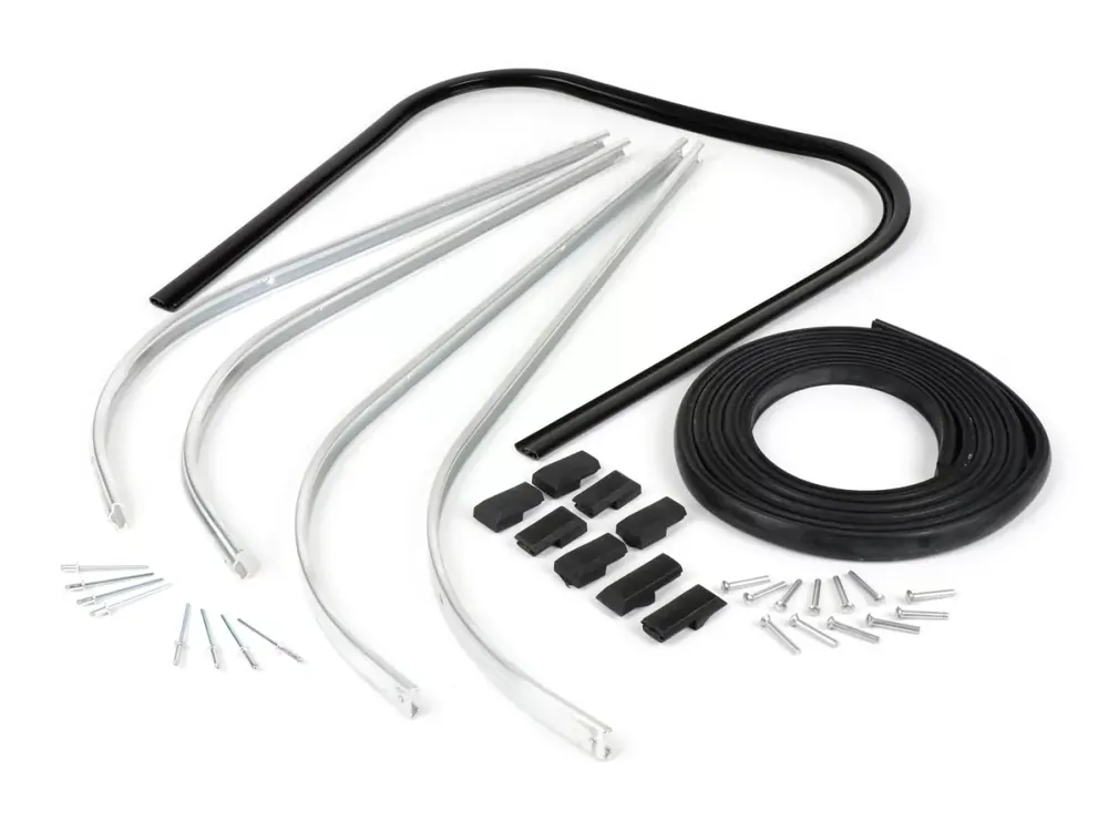 Meilleure Vente Entourage de tablier avec kit baguettes de plancher -BGM ORIGINAL- Vespa PK S, PK S Lusso, PK SS, PK ETS – plastique – noir